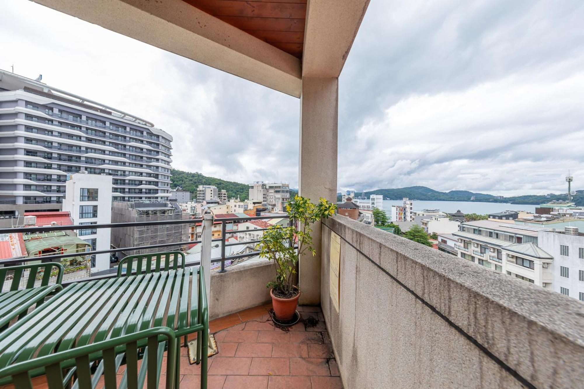 Sun Moon Lake Itathao Vacation Inn With Elevator Ючи Екстериор снимка