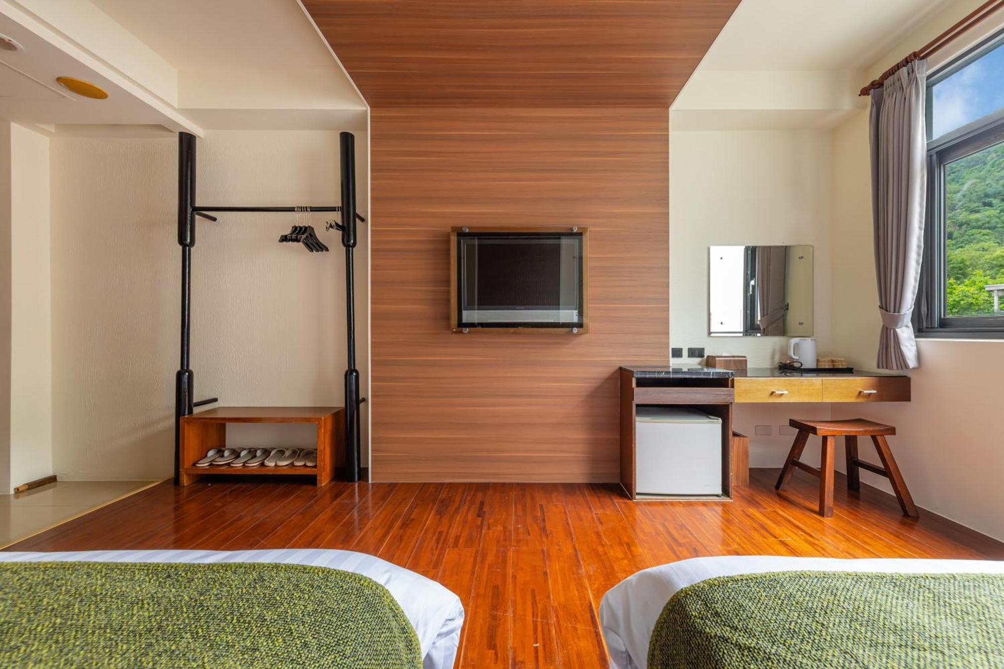Sun Moon Lake Itathao Vacation Inn With Elevator Ючи Екстериор снимка
