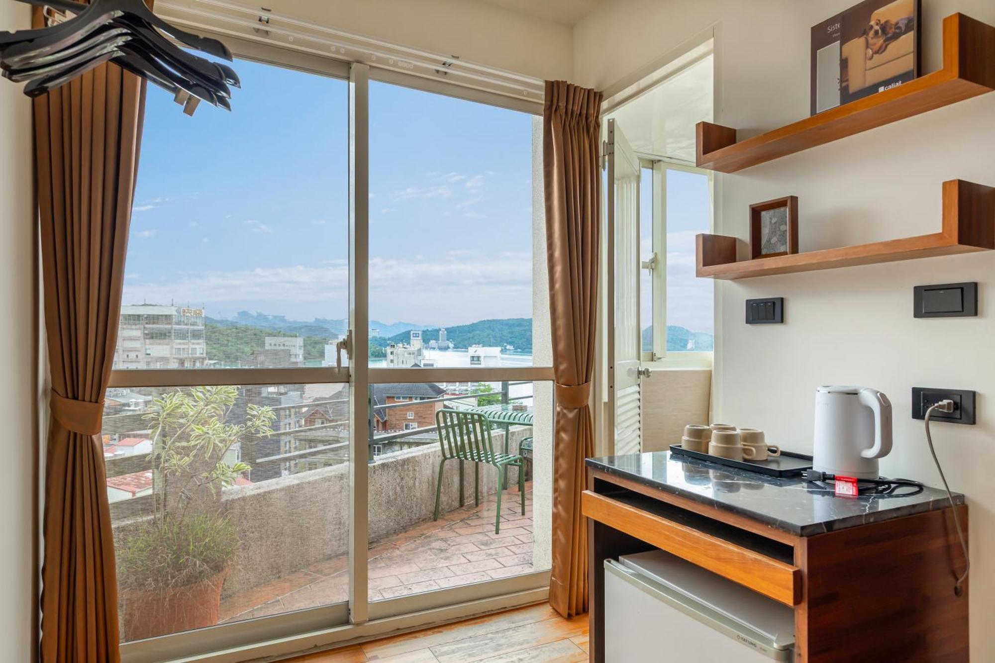 Sun Moon Lake Itathao Vacation Inn With Elevator Ючи Екстериор снимка